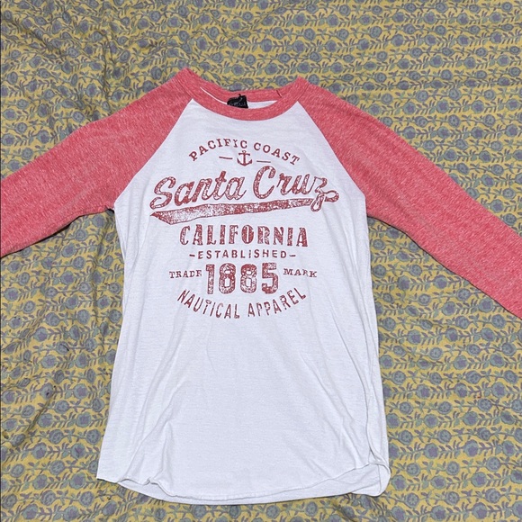 Santa Cruz Skateboards Other - Santa Cruz Skateboards Kids Long Sleeve Tee - Red & White